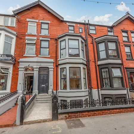 Charles Alexander Short Stay - Charnley House Apartments Blackpool Eksteriør billede
