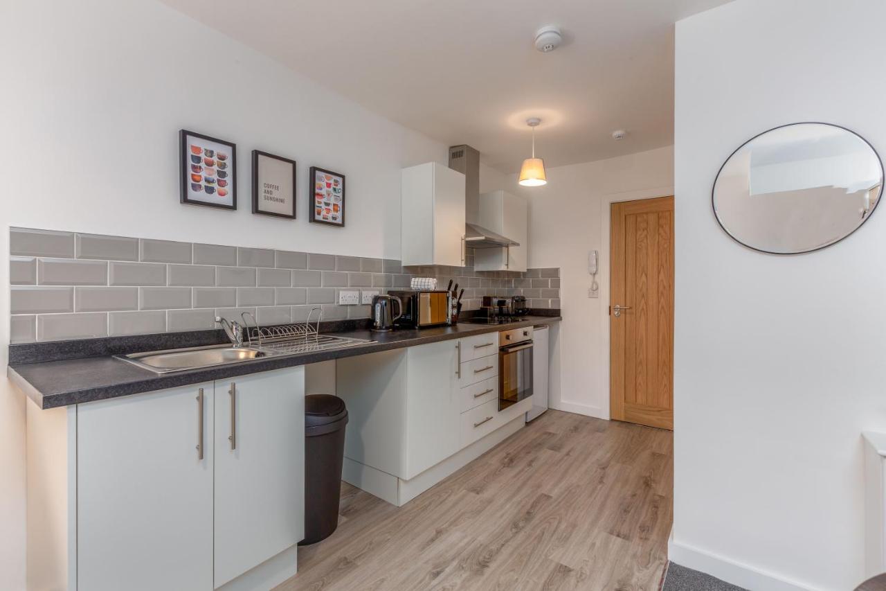Charles Alexander Short Stay - Charnley House Apartments Blackpool Eksteriør billede