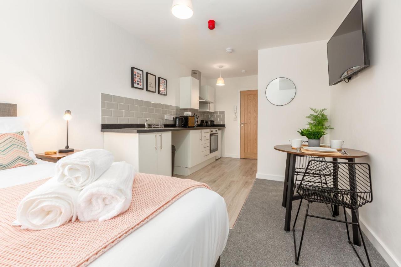 Charles Alexander Short Stay - Charnley House Apartments Blackpool Eksteriør billede