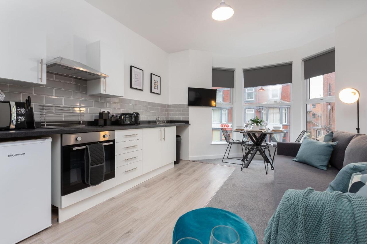 Charles Alexander Short Stay - Charnley House Apartments Blackpool Eksteriør billede
