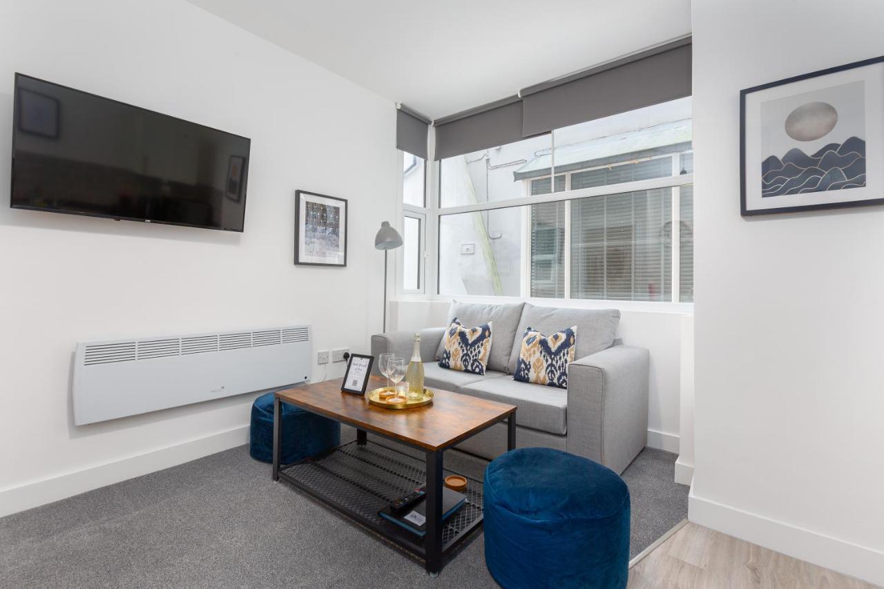 Charles Alexander Short Stay - Charnley House Apartments Blackpool Eksteriør billede