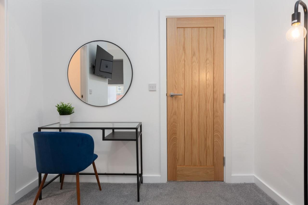 Charles Alexander Short Stay - Charnley House Apartments Blackpool Eksteriør billede