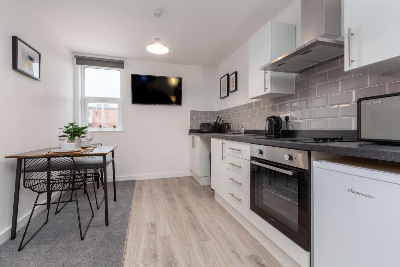 Charles Alexander Short Stay - Charnley House Apartments Blackpool Eksteriør billede