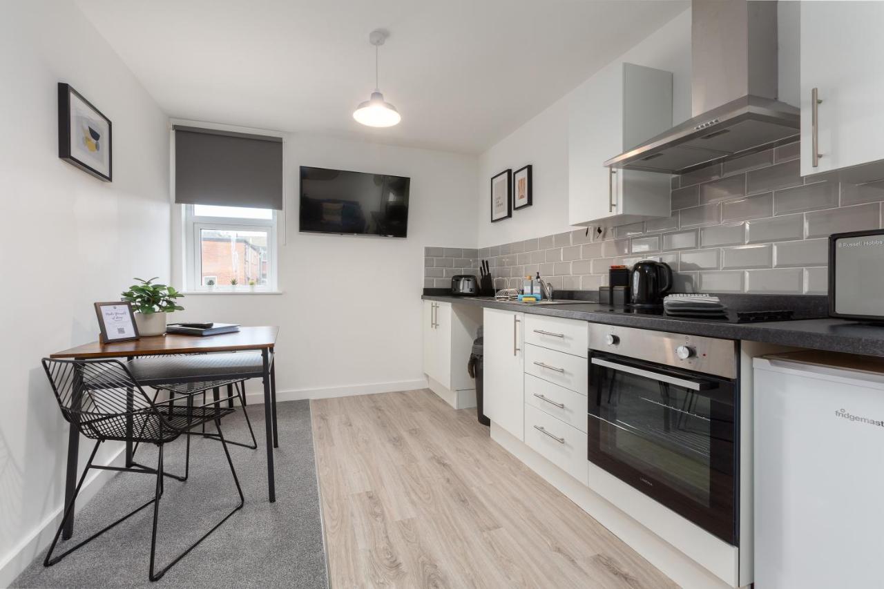 Charles Alexander Short Stay - Charnley House Apartments Blackpool Eksteriør billede