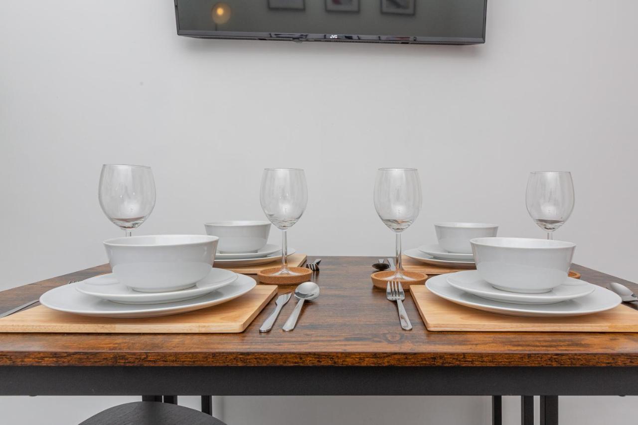 Charles Alexander Short Stay - Charnley House Apartments Blackpool Eksteriør billede