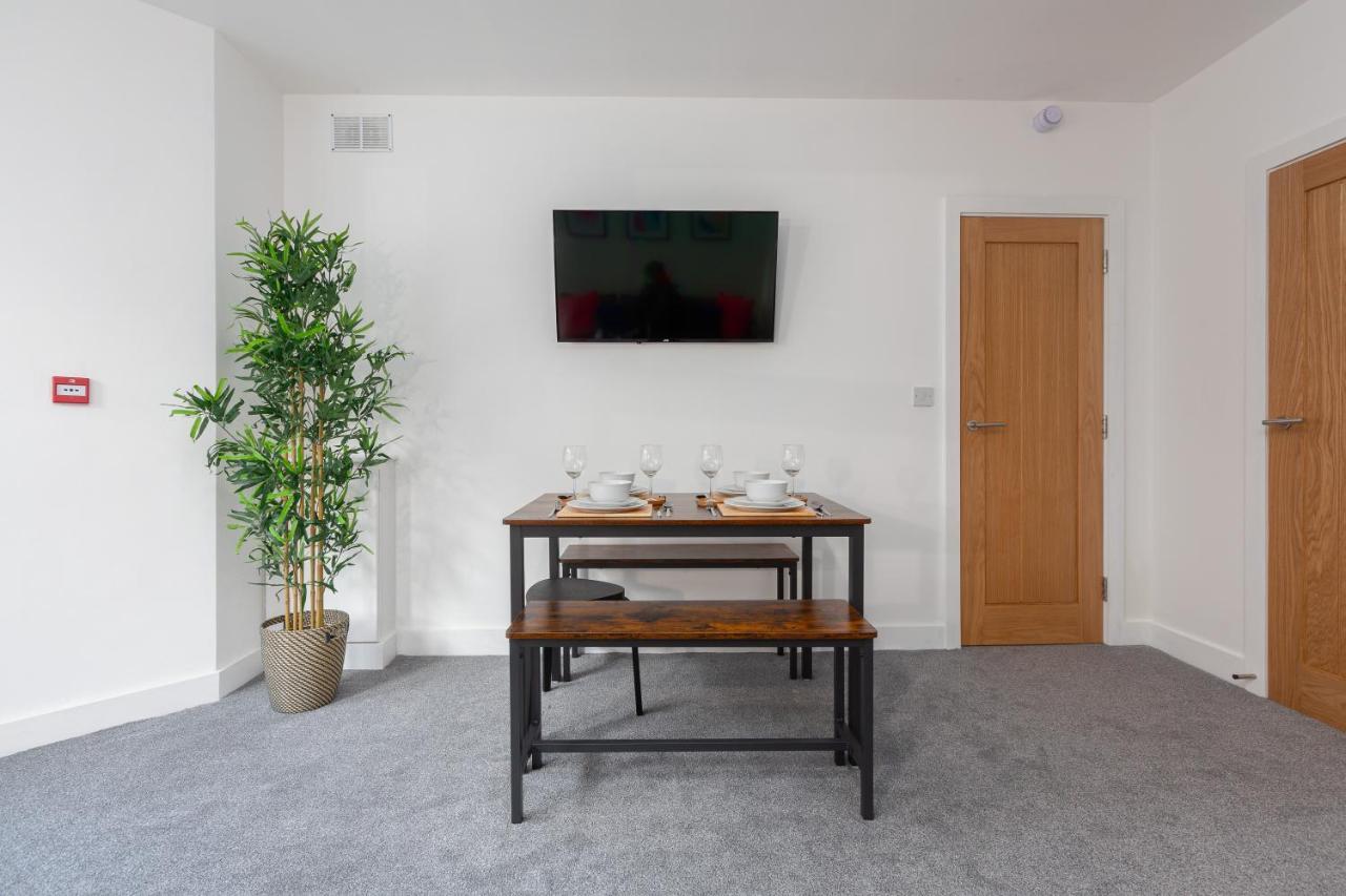 Charles Alexander Short Stay - Charnley House Apartments Blackpool Eksteriør billede